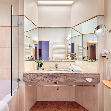 Ayurveda Mandira Hotel Bad Waltersdorf