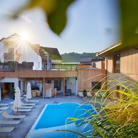 فندق Ayurveda Mandira 4*